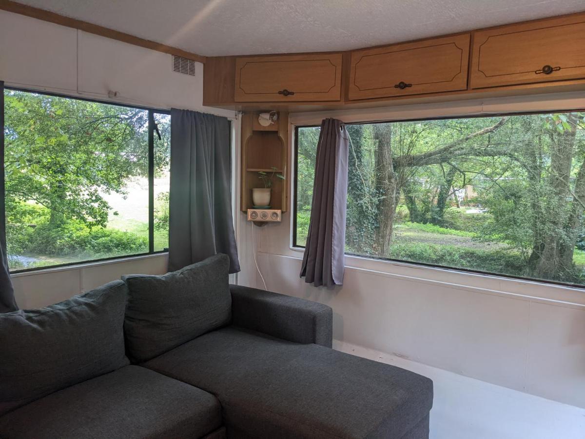 Mobile Home Situe Au Coeur Du Lac Blangy-le-Château Exteriör bild